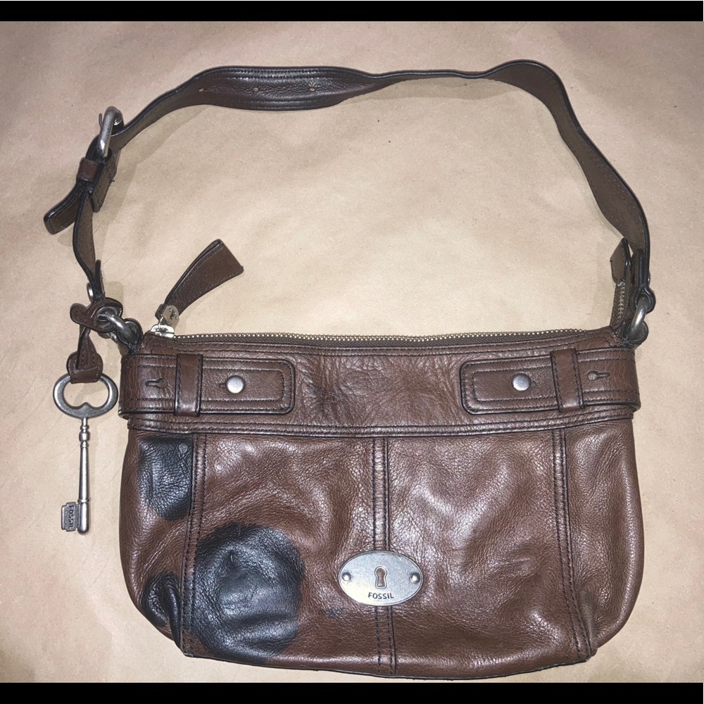 Clearance 🛍 Brown fossil handbag.